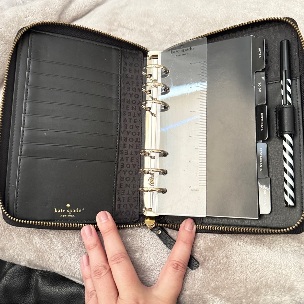 Kate Spade black planner/agenda/organizer - Picture 3 of 9